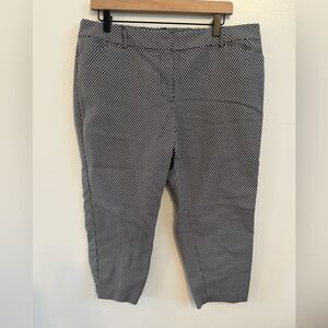 Liz Claiborne Black/White Emma Classic Ankle Pant - Size 16